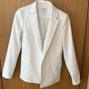 Only worn once for a graduation!